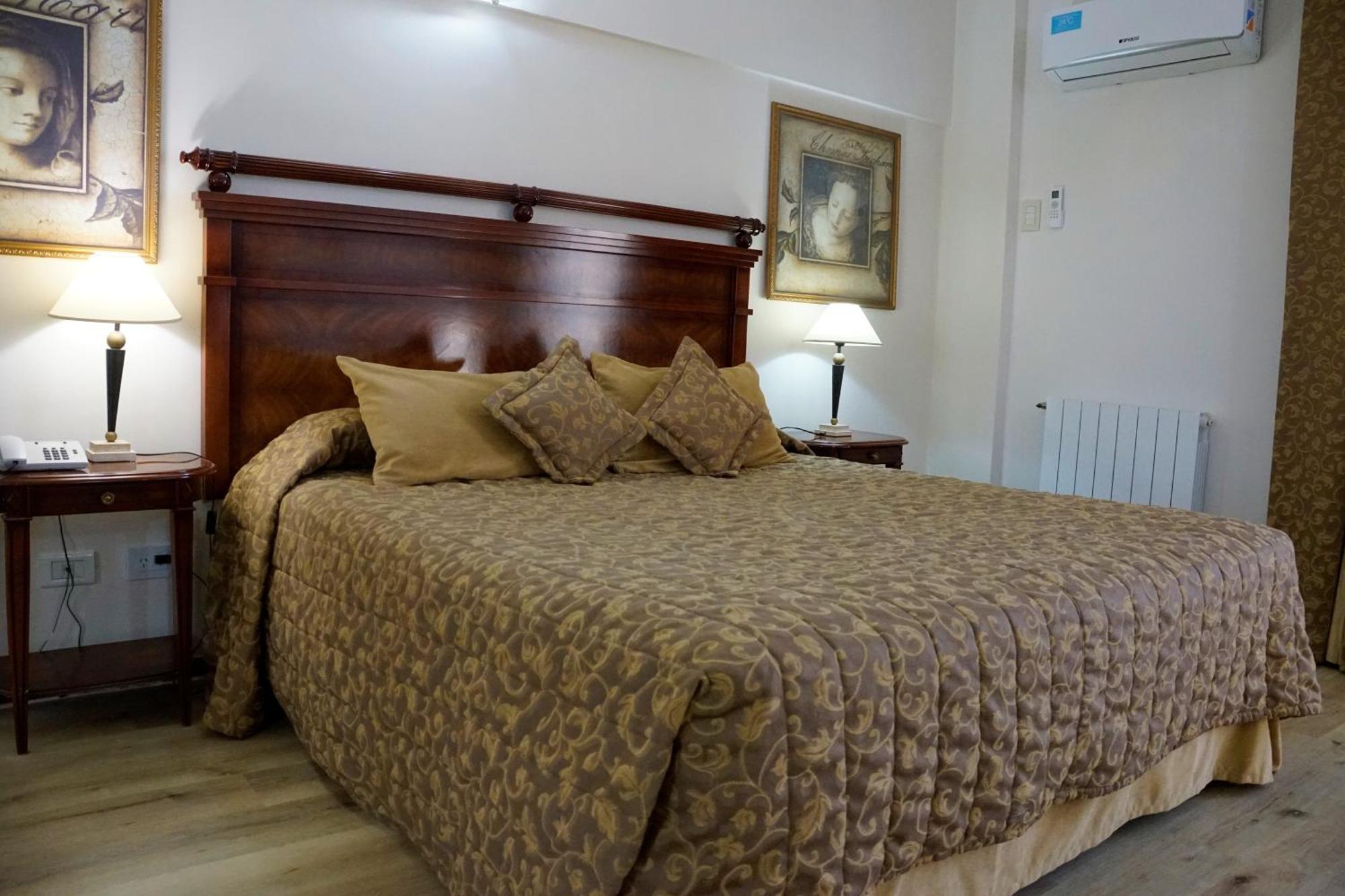 Hotel Howard Johnson Росарио Экстерьер фото