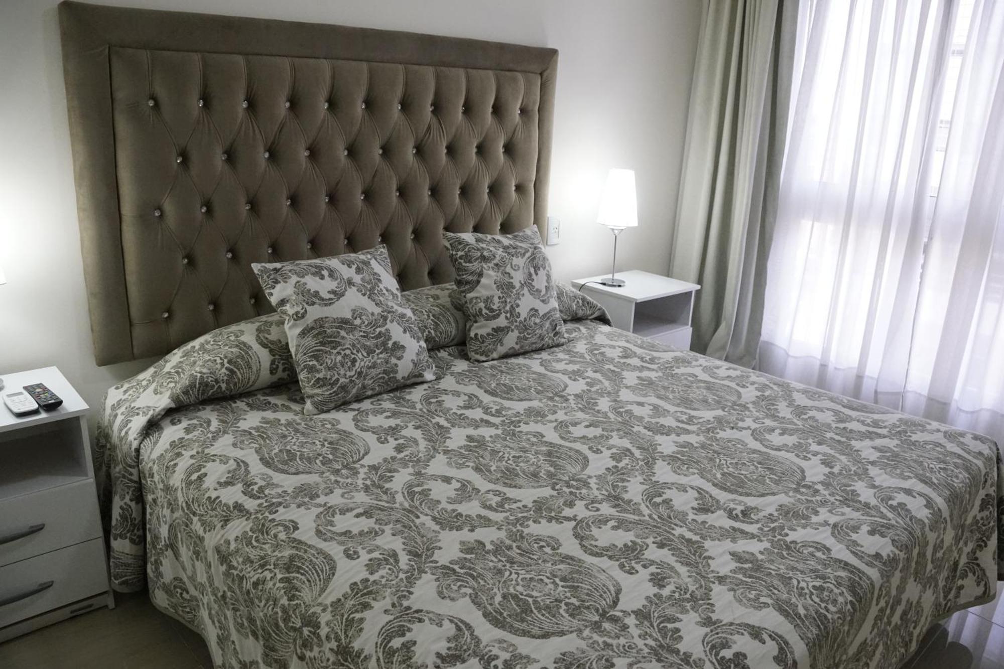 Hotel Howard Johnson Росарио Экстерьер фото